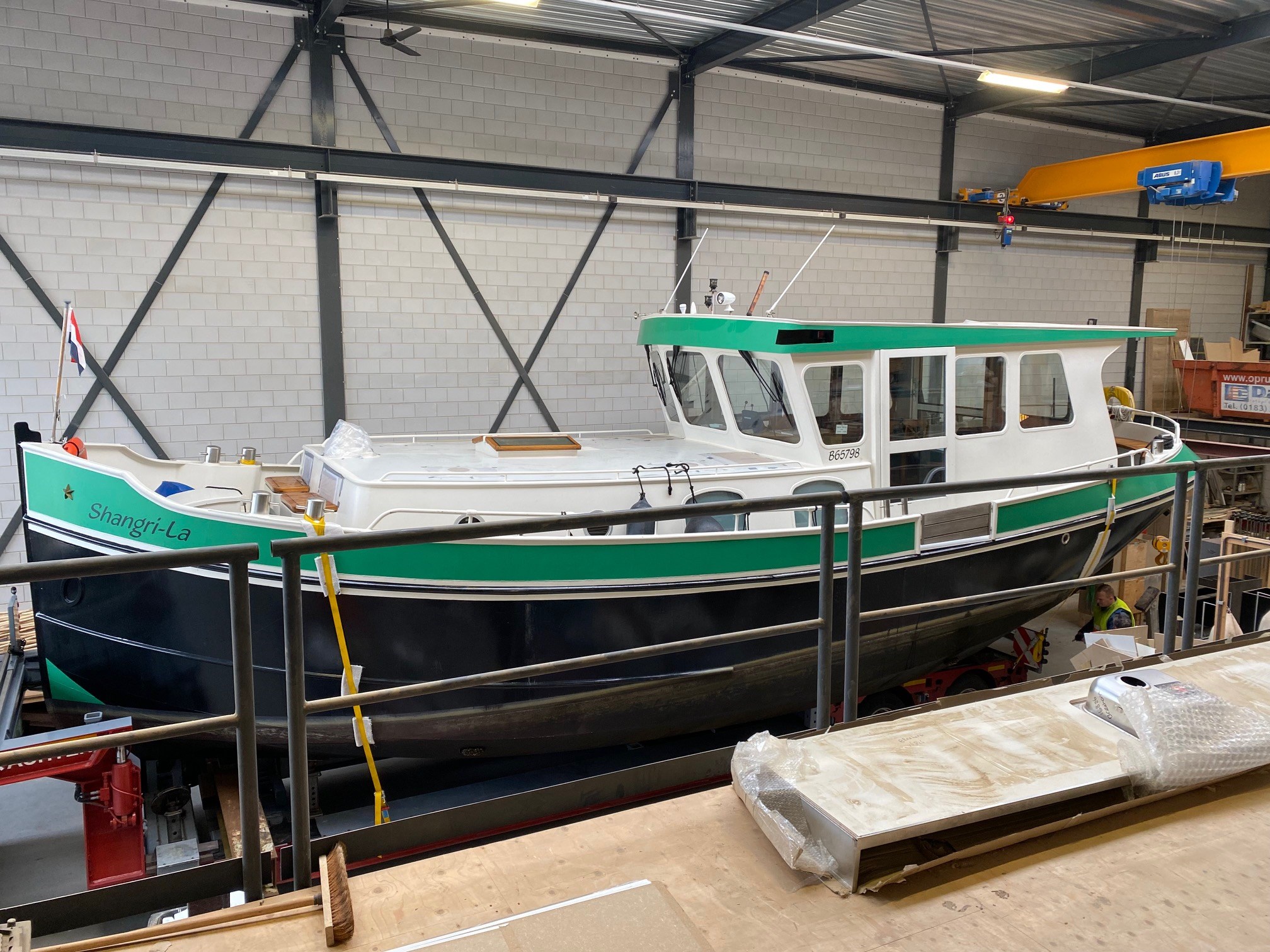 Refit schip familie Roef