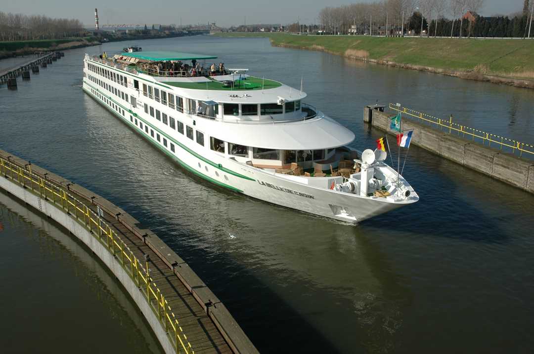 La belle de Cadix