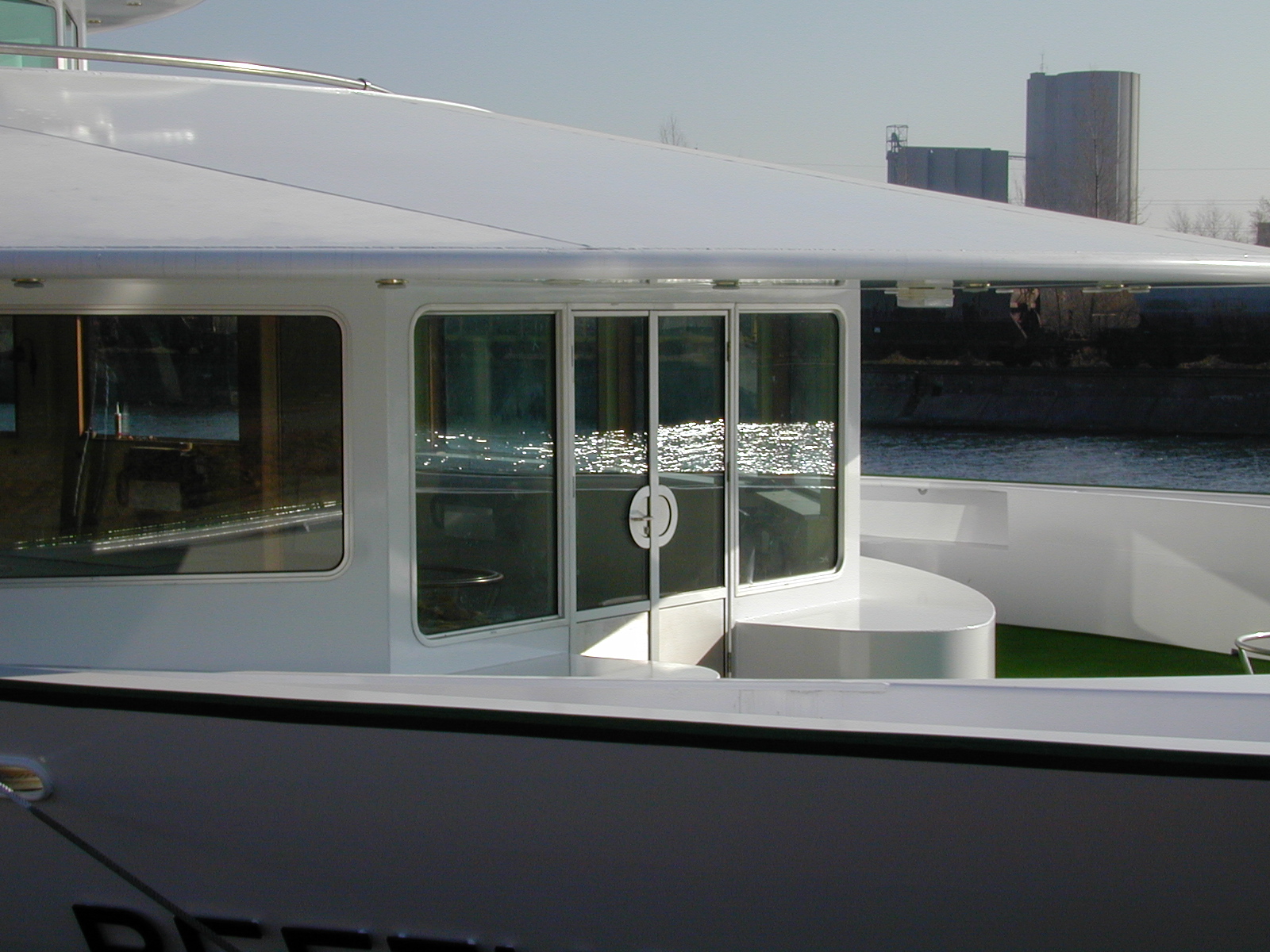 Ontdek de deuren van RHIGO