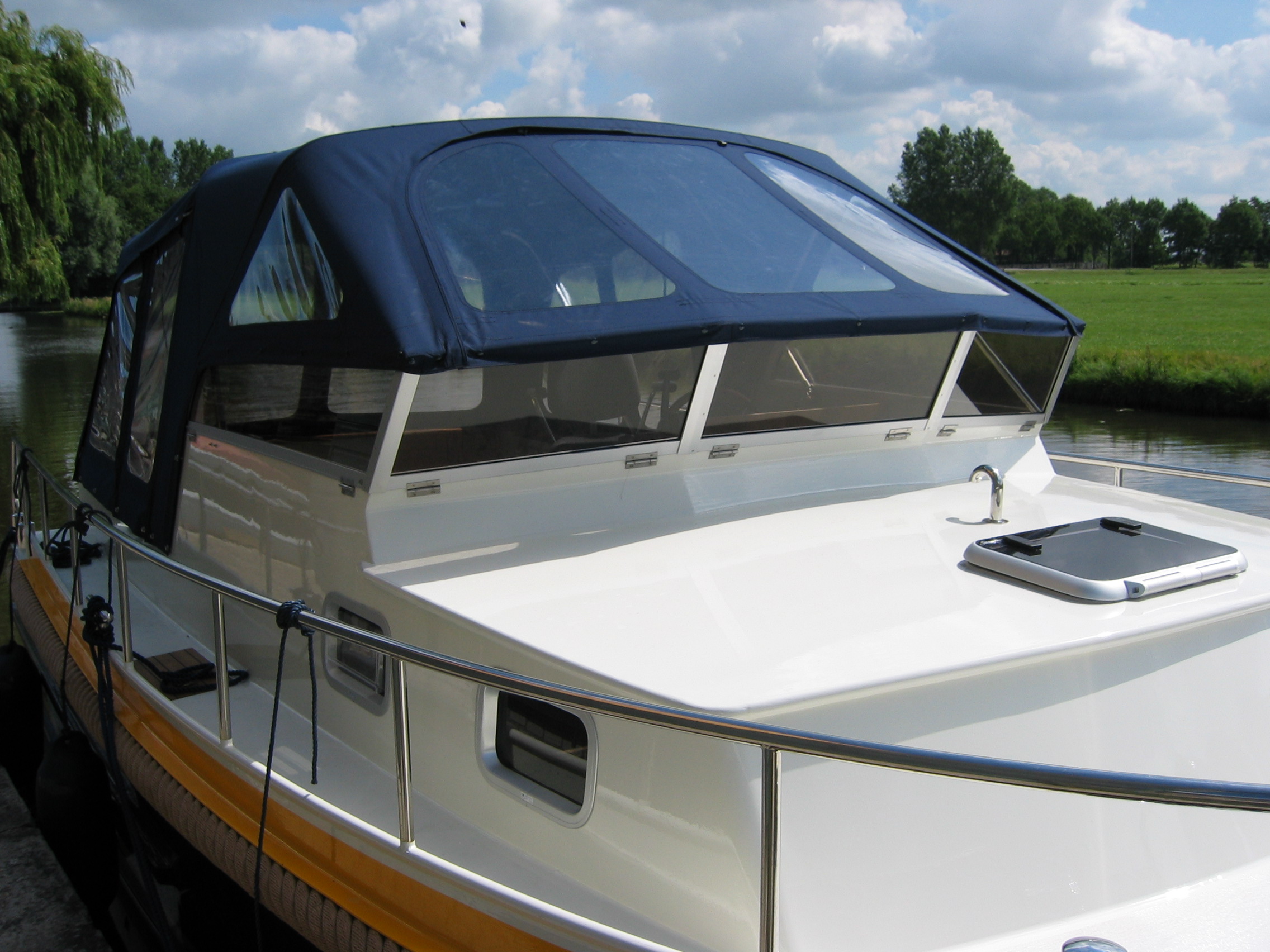 Ontdek de windschermen van RHIGO